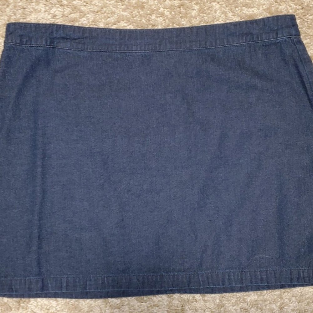 Old Navy Thigh Length Mini Skirt